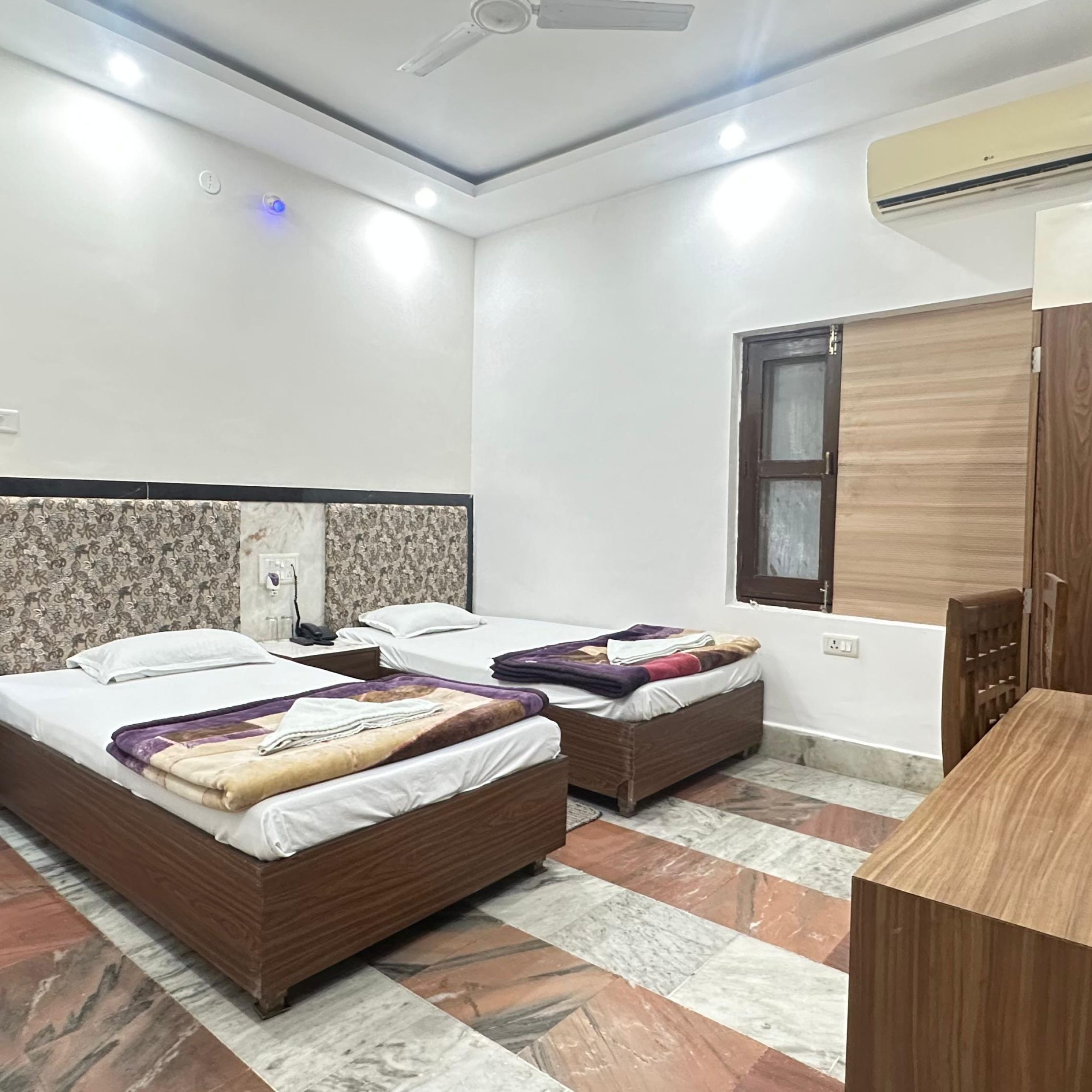 Hotelshashi